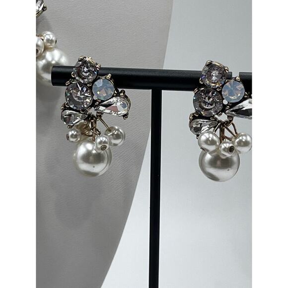 Brinker & Eliza Vintage Pearl Opal Crystal Clusters 20" Necklace + Earrings Set - Picture 4 of 16